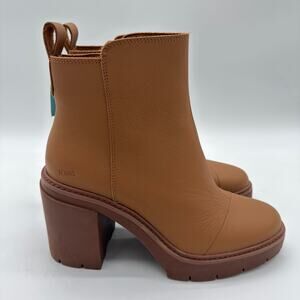 Toms Rya Lug Sole Cushion Ortholite Comfort Tan Natural Leather Zip Boots NWOB 9